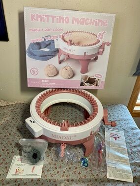 Pink & White Magic Loop Knitting Machine